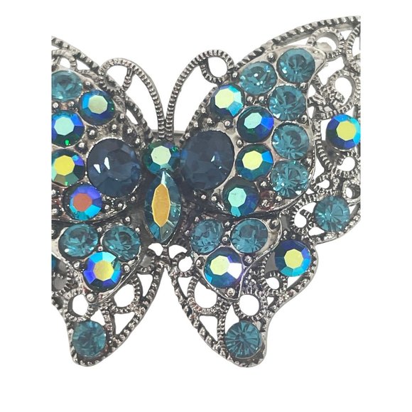 Vintage Fashion Butterfly Brooch Crystal Rhinestones Blue Aqua Teal Silver Tone - Picture 8 of 17